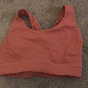 coral lululemon sports bra!!